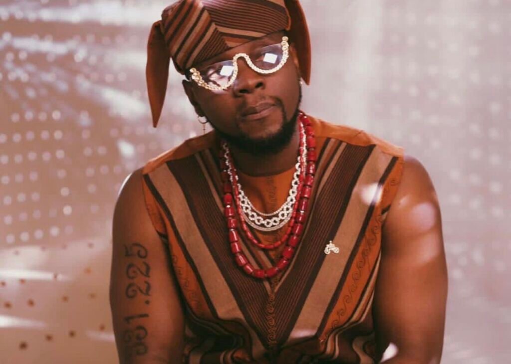 Kizz Daniel revela tracklist e data do álbum “Radio Gidi”