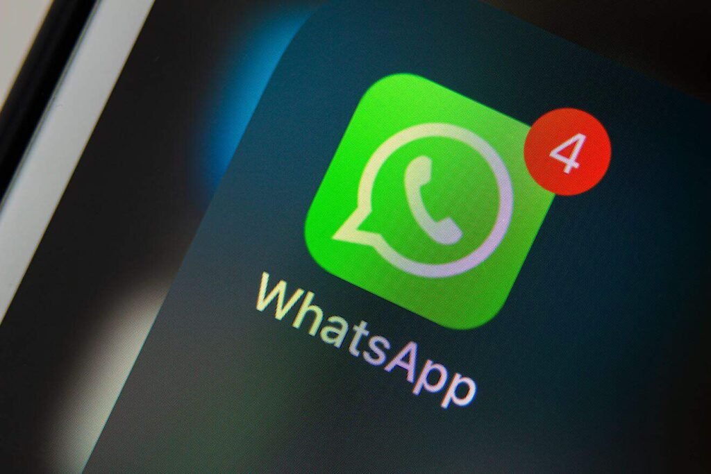 WhatsApp testa opção para agendar o envio de mensagens e ficheiros